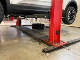 Car lift Werther 2 pillar